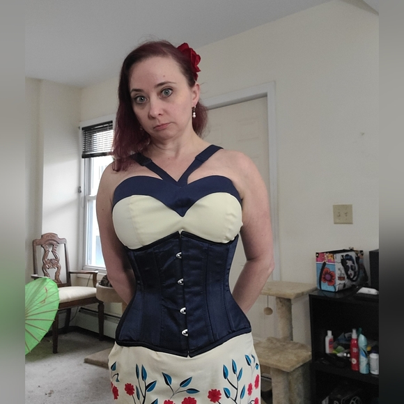 Meet Your Posher! - Picture 1 of 1